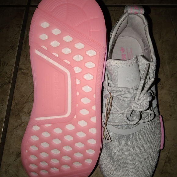 Adidas NMD R1 Grey/Bliss Pink - Picture 5 of 5